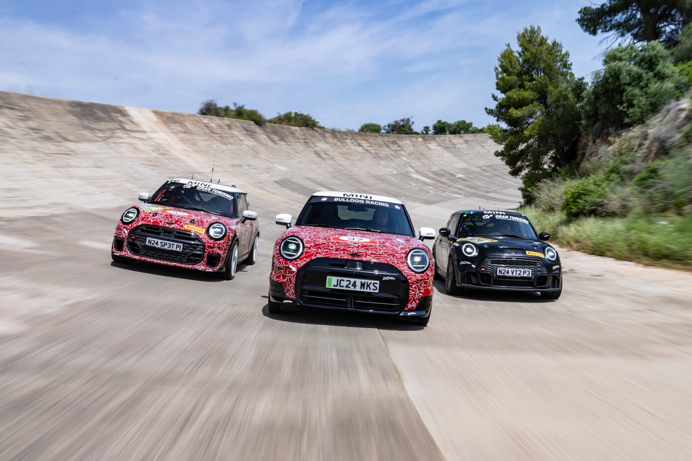 Mini John Cooper Works: Νέα σειρά με βενζινοκίνητες και αμιγώς ηλεκτρικές εκδόσεις