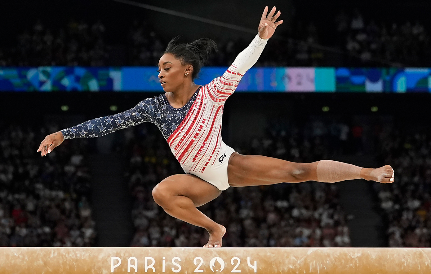 Ολυμπιακοί Αγώνες 2024: Η Σιμόν Μπάιλς το κάνει να φαίνεται εύκολο &#8211; Το 5ο χρυσό στην ενόργανη και οι δυσκολίες που έχει αντιμετωπίσει