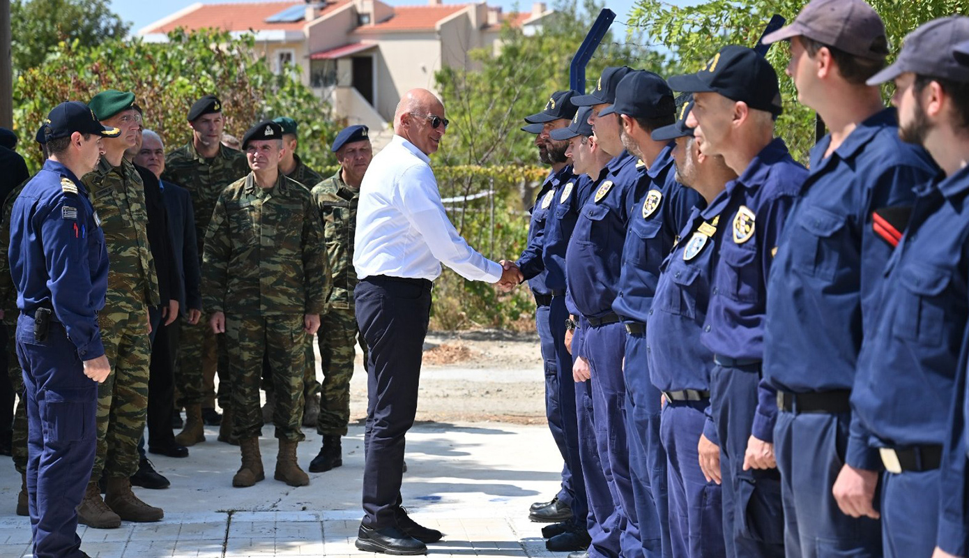 Επίσκεψη Δένδια στον Ναυτικό Σταθμό του Πολεμικού Ναυτικού στη Σαμοθράκη