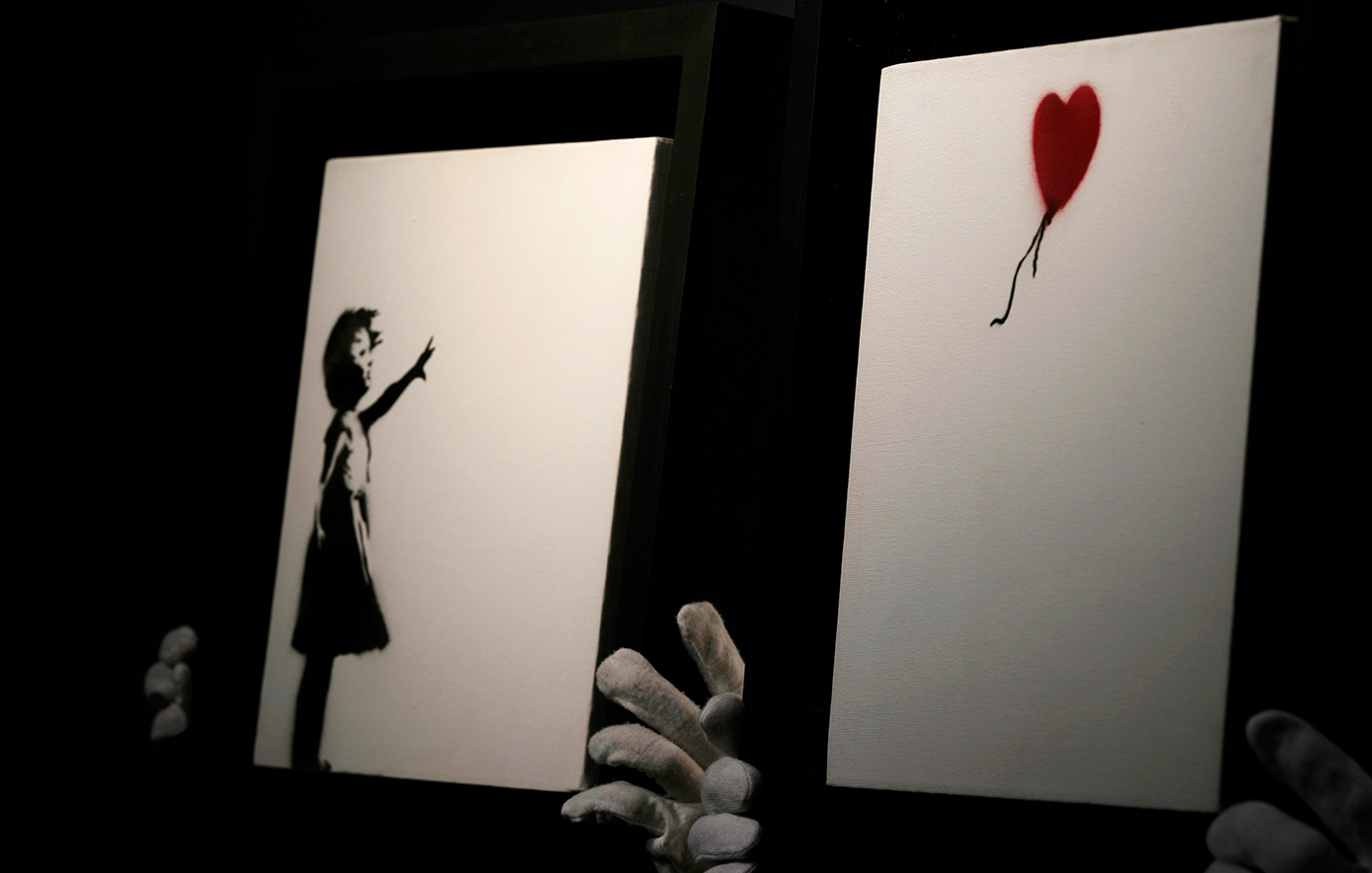 Βρέθηκε το διάσημο έργο του Banksy το «Κορίτσι με μπαλόνι», το οποίο είχε κλαπεί από αίθουσα τέχνης