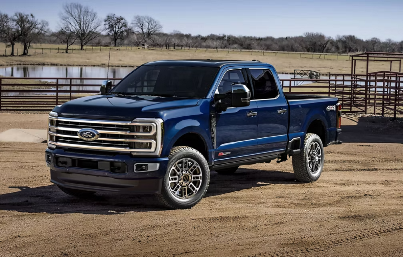 Το Ford Super Duty 2025 καταφθάνει με τεράστια ροπή και V8 κινητήρα