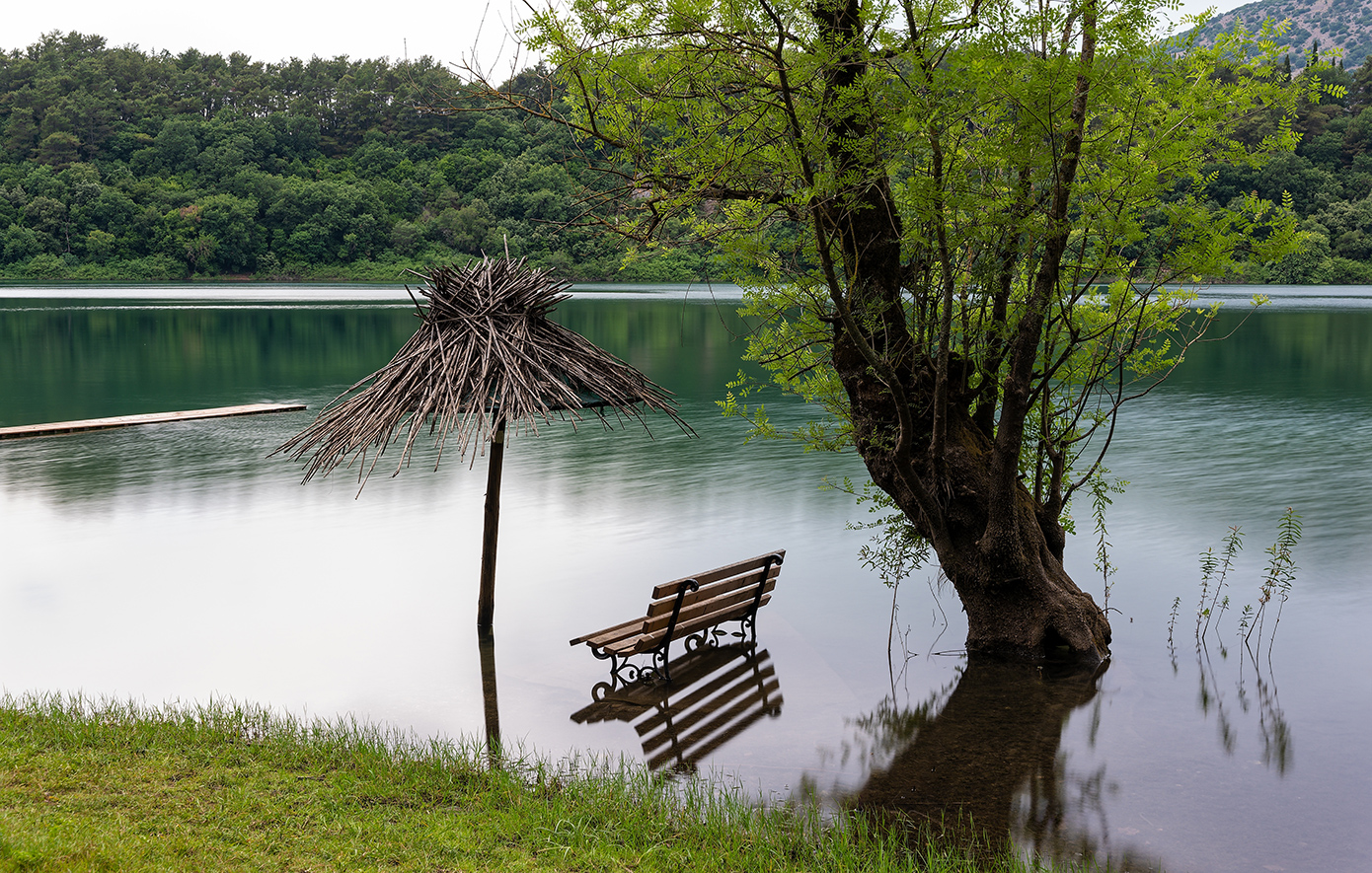 Η λίμνη Ζηρού και ο λαϊκός μύθος με τις δύο αδελφές