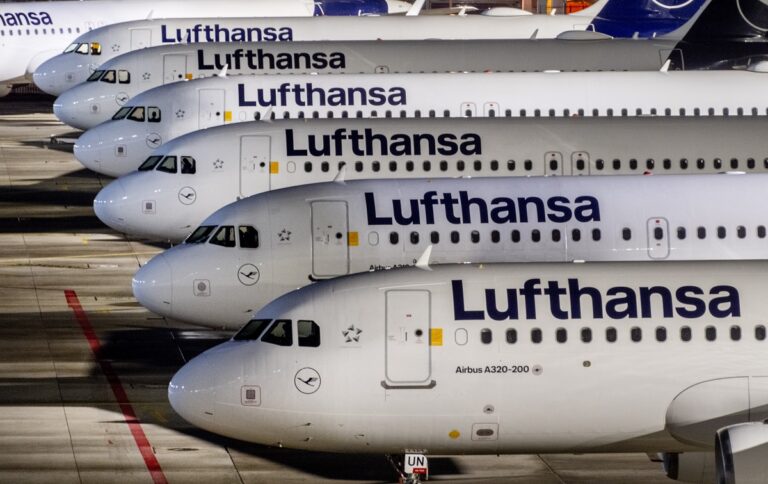 Η Lufthansa αναστέλλει τις πτήσεις από και προς Τελ Αβίβ και Τεχεράνη