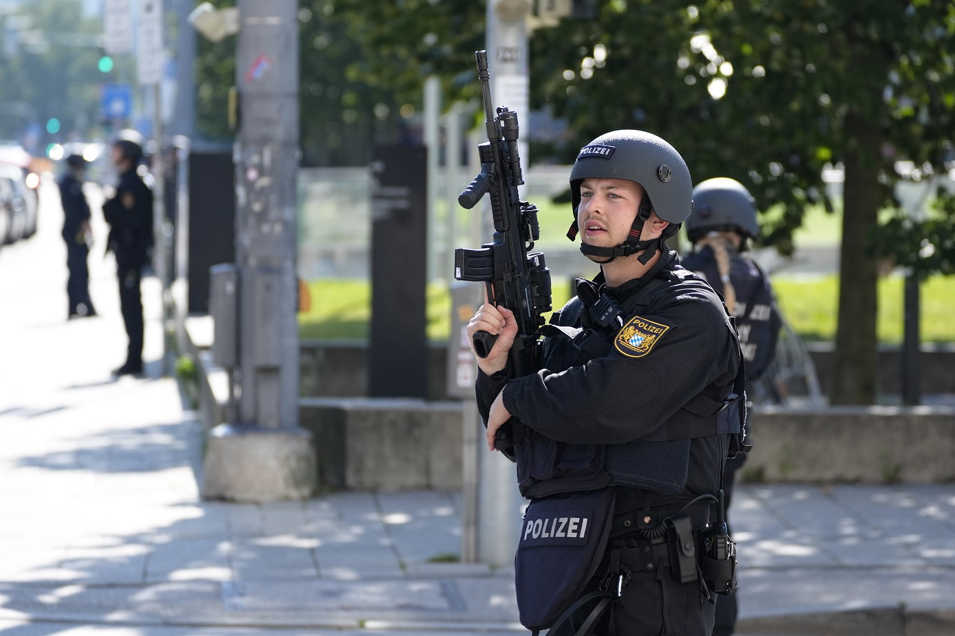 Άνδρας άνοιξε πυρ στο κέντρο του Μονάχου &#8211; Έπεσε νεκρός από τα πυρά αστυνομικών