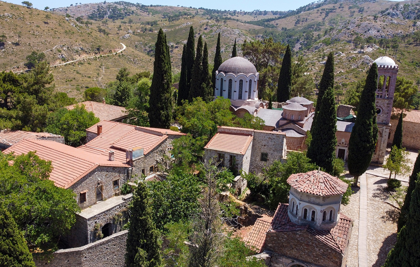 Η ιστορική Μονή στη Χίο είναι συνδεδεμένη με μία από τις πιο μαύρες σελίδες της ιστορίας του τόπου