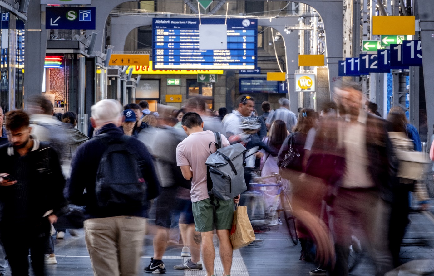 Σοβαρά προβλήματα στο σιδηροδρομικό δίκτυο της Γερμανίας λόγω τεχνικού προβλήματος