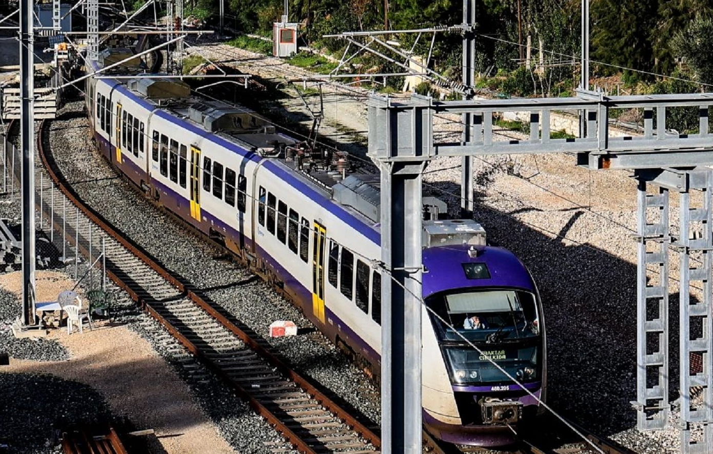 Hellenic Train για την παρ’ ολίγον σύγκρουση τρένων &#8211; «Οι μηχανοδηγοί τήρησαν τον Γενικό Κανονισμό Κυκλοφορίας»