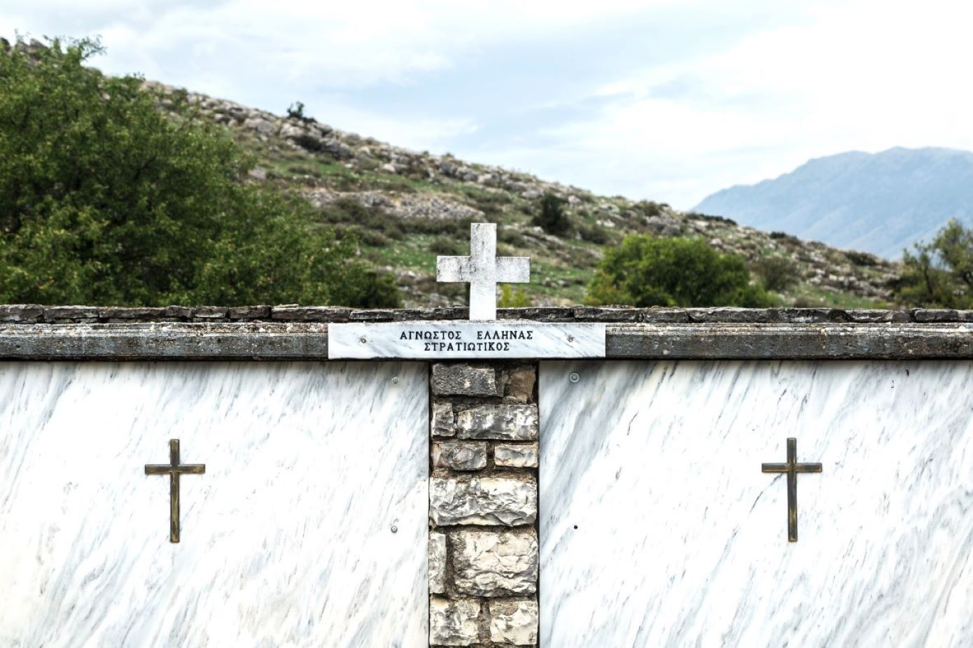 Οδοιπορικό στα ηρωικά τοπόσημα του αλβανικού έπους &#8211; Αυξάνονται οι επισκέπτες  στους τόπους των ιστορικών μαχών