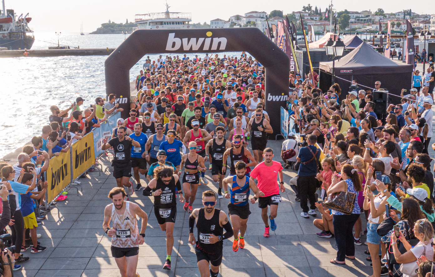 Η μεγάλη στιγμή του Spetses mini Marathon έφτασε!