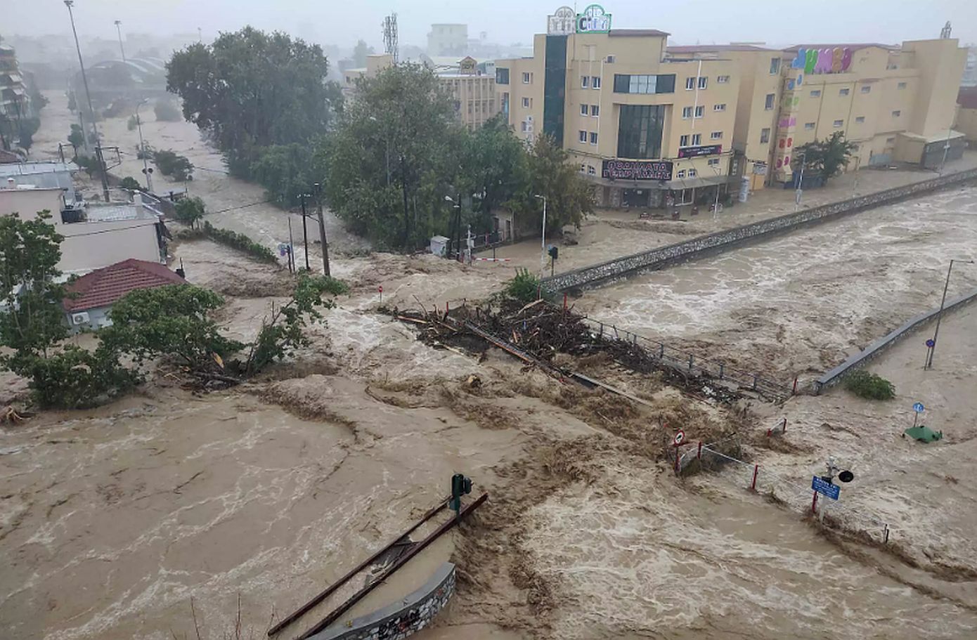 Εφιαλτική πρόβλεψη: Λόγω της κλιματικής αλλαγής στο μέλλον θα έχουμε υπερ-καταιγίδες πολύ πιο έντονες από τον Daniel