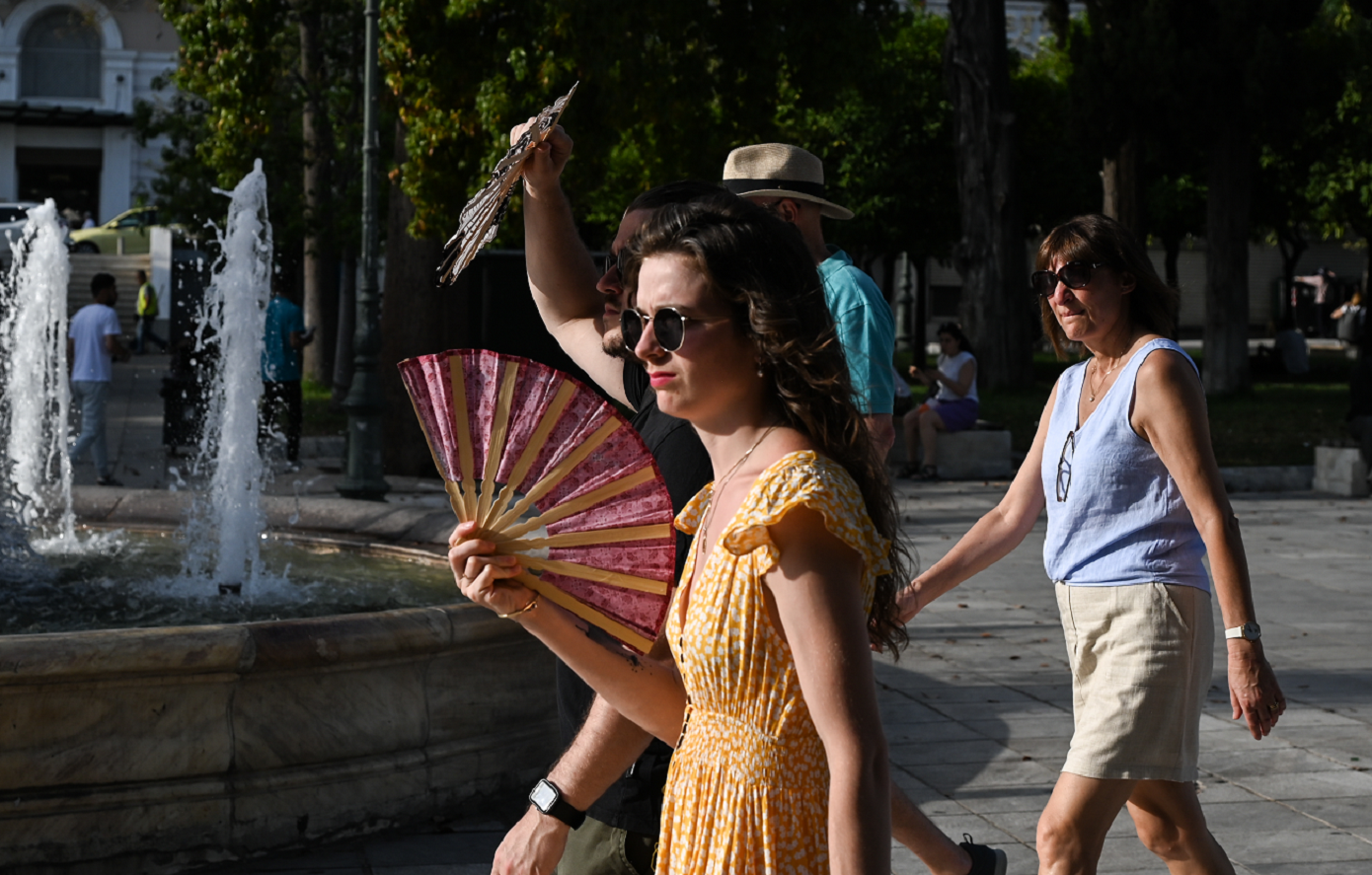 Έρχεται Ινδιάνικο Καλοκαίρι τις επόμενες μέρες &#8211; Η διαφορά από το «γαϊδουροκαλόκαιρο»