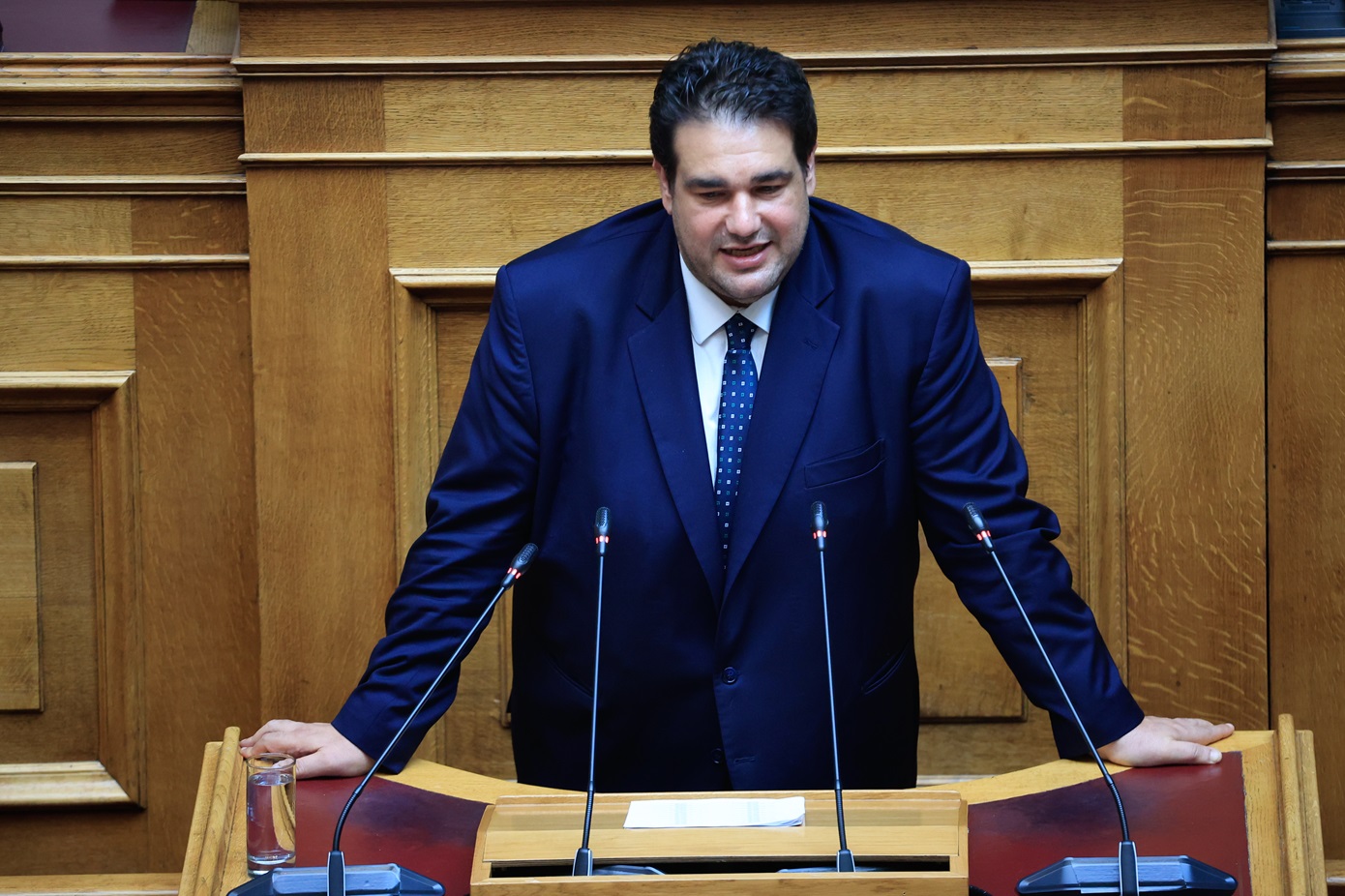 Εγκρίθηκε το νομοσχέδιο για γρηγορότερες προσλήψεις μέσω ΑΣΕΠ – Λιβάνιος: «Δουλεύουμε για ένα Δημόσιο σύγχρονο»