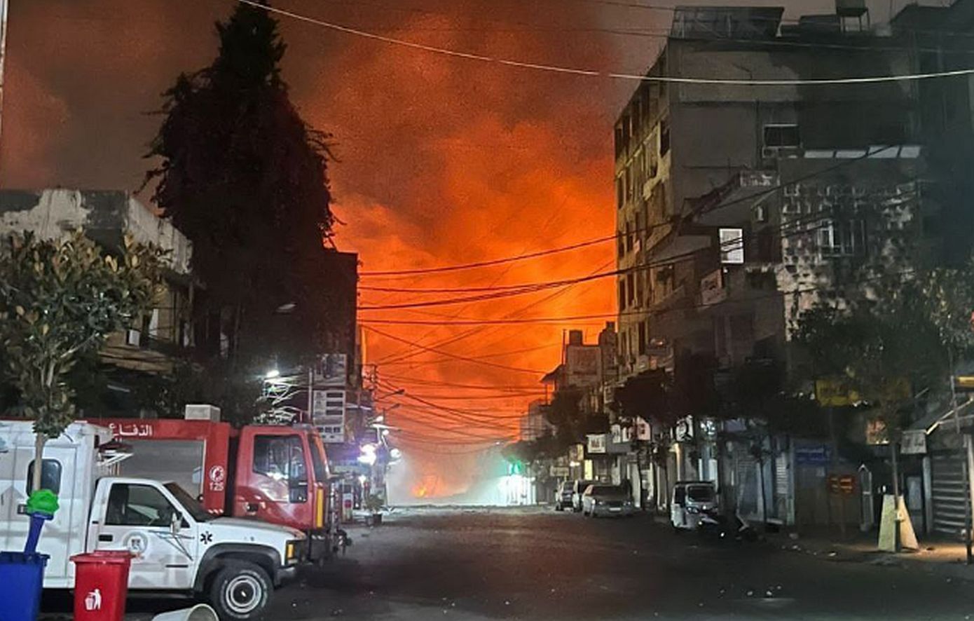 Το Ισραήλ βομβάρδισε αγορά στην πόλη Ναμπατίγια του Λιβάνου &#8211; Τουλάχιστον 4 νεκροί και 12 τραυματίες, δείτε βίντεο