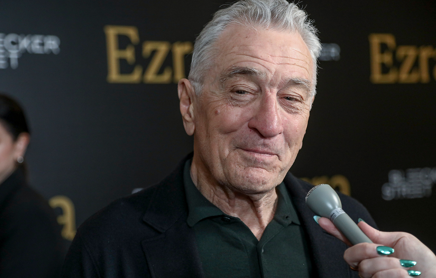 Η πρώτη τηλεοπτική συμμετοχή του Robert De Niro στη σειρά συνωμοσίας «Zero Day» του Netflix