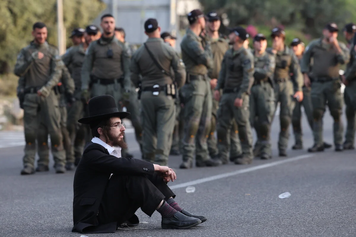 Ο ισραηλινός στρατός έστειλε φύλλα στράτευσης σε μέλη της κοινότητας των υπερ-ορθόδοξων Εβραίων