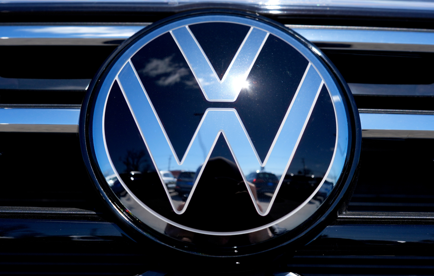 Η Volkswagen πηγαίνει κόντρα στα υβριδικά αμάξια και μπορεί να δείχνει τον δρόμο… για τα επόμενα χρόνια