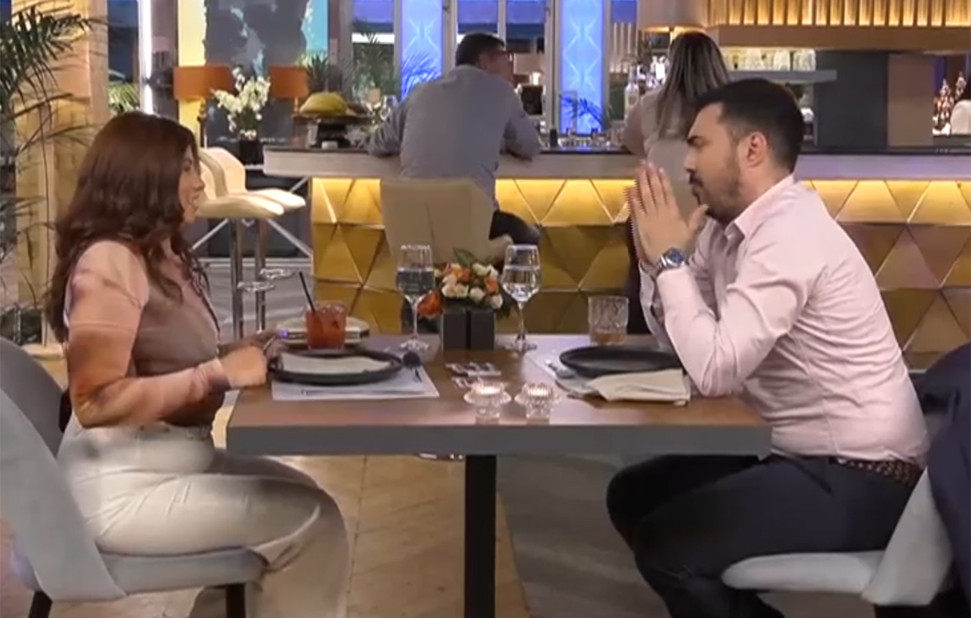 First Dates: «Μου αρέσει να ζητώ το βρακάκι της» &#8211; «Έχω αόρατο βρακί» &#8211; Η ερώτηση που «ανέβασε τη θερμοκρασία»