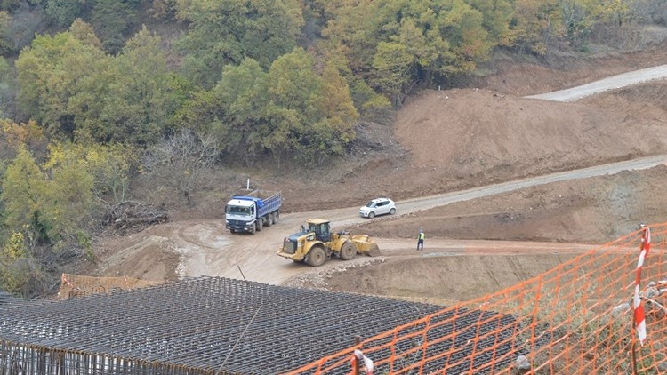 Δέσμη μέτρων για την Φωκίδα, ύψους 626 εκατ. παρουσίασε κυβερνητικό κλιμάκιο