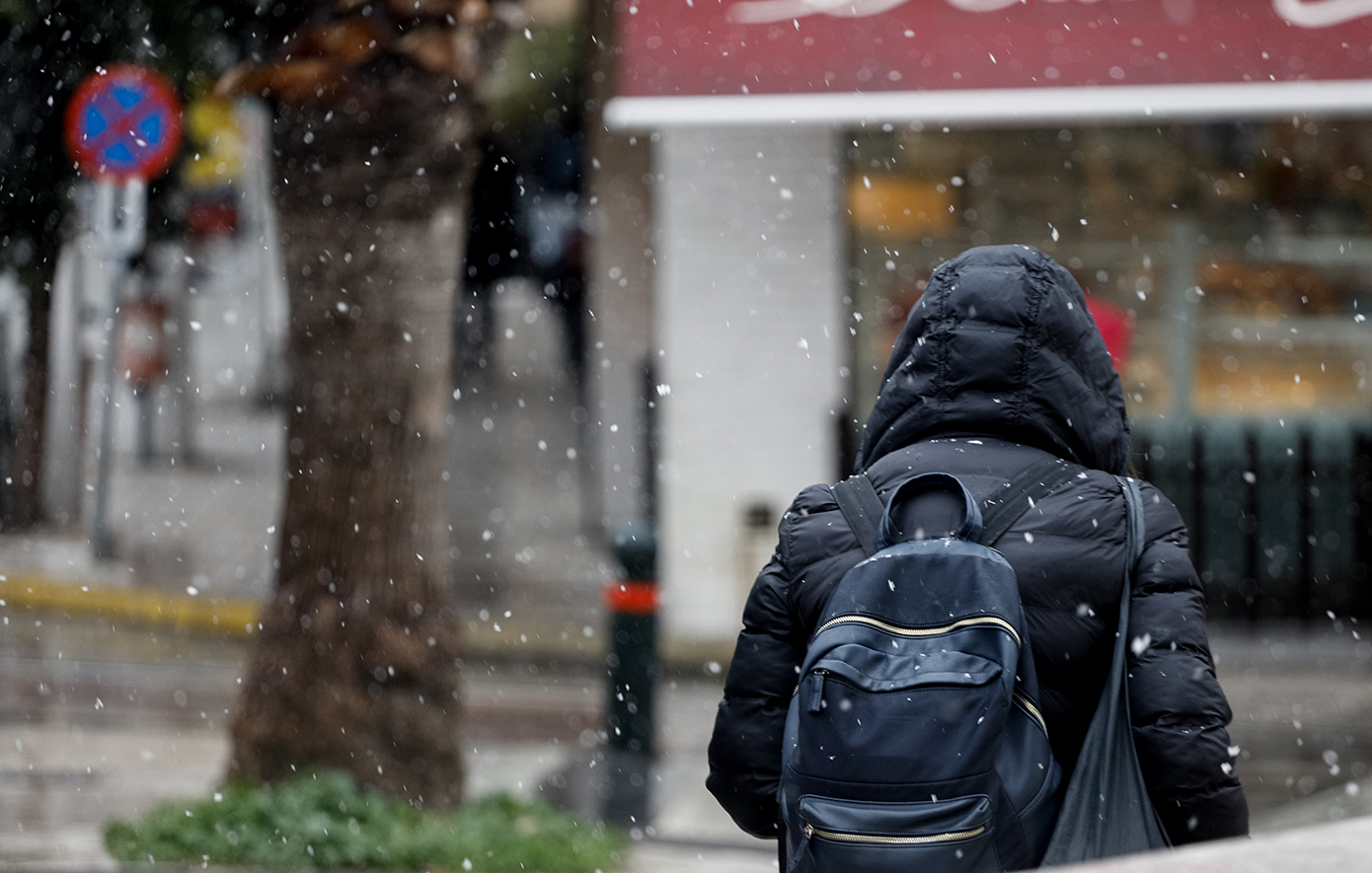 Η κατακόρυφη πτώση της θερμοκρασίας το επόμενο διήμερο σε γράφημα – Η Τετάρτη η πιο ψυχρή ημέρα