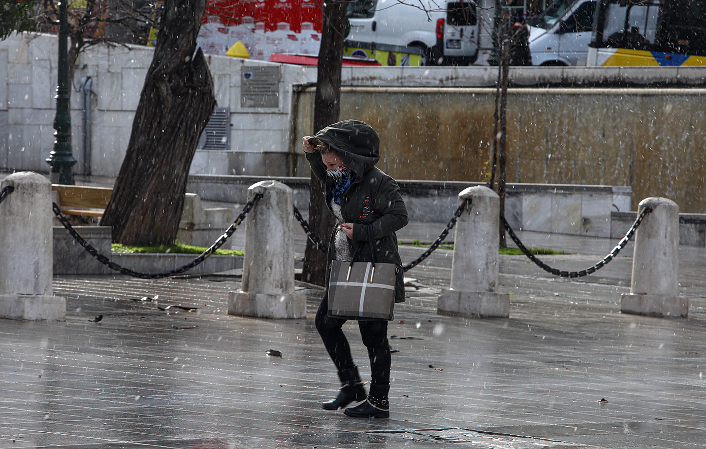 Στο έλεος της κακοκαιρίας η χώρα &#8211; Ποιες περιοχές θα βρεθούν στο επίκεντρο και πόσο θα διαρκέσουν τα έντονα φαινόμενα