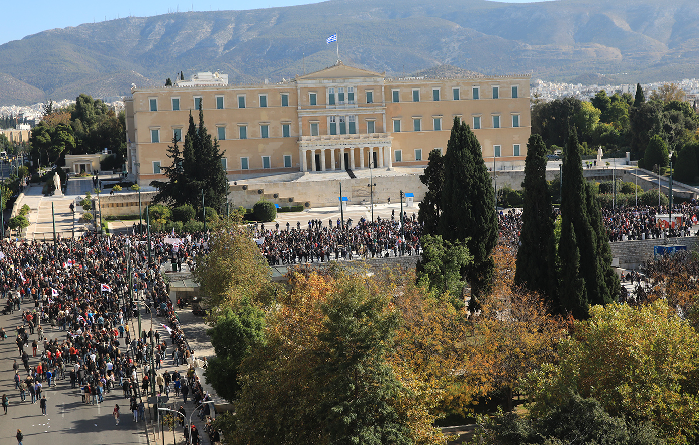 ΟΕΝΓΕ και ΠΟΕΔΗΝ συμμετέχουν στην 24ωρη απεργία για τα Τέμπη