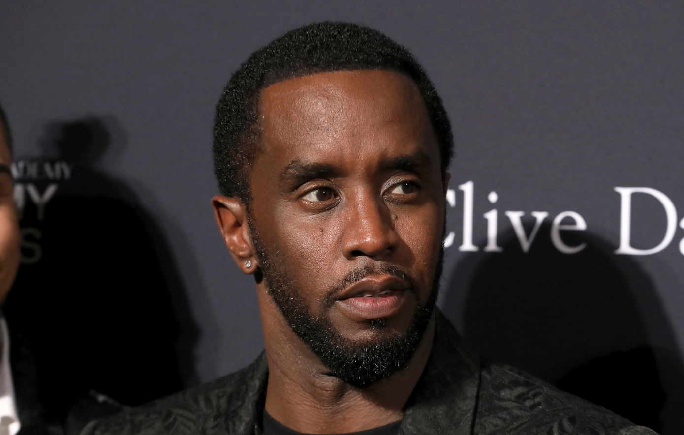 Στη φυλακή μέχρι τη δίκη του ο Diddy: Απέσυρε την τελευταία του αίτηση για εγγύηση