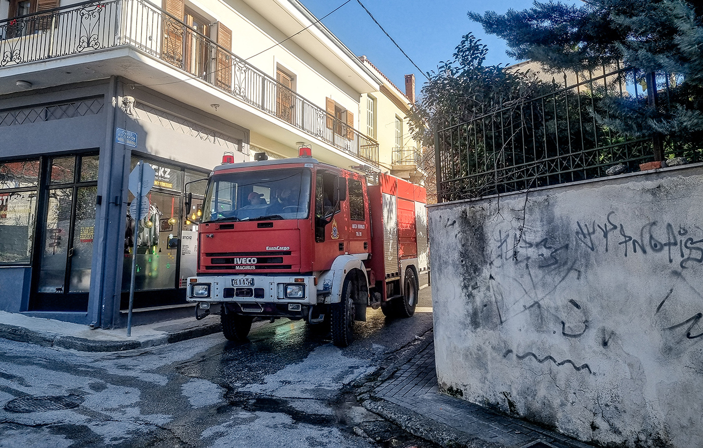 Θρήνος στην Καλαμπάκα για τον νεκρό ιδιοκτήτη του ξενοδοχείου που ήταν γεμάτο επισκέπτες και τυλίχθηκε στις φλόγες