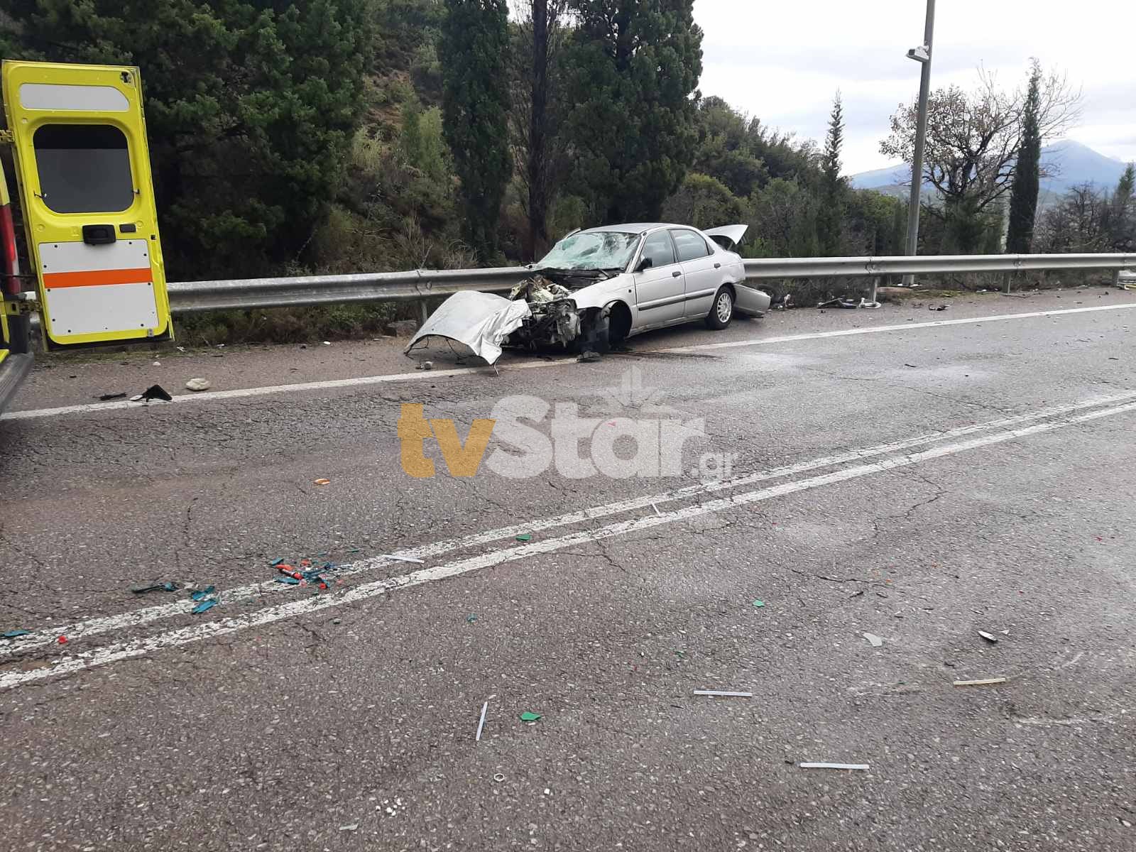 Τροχαίο δυστύχημα στον δρόμο Λιβαδειάς &#8211; Αράχωβας: Ένας νεκρός μετά από μετωπική σύγκρουση ΙΧ με φορτηγό