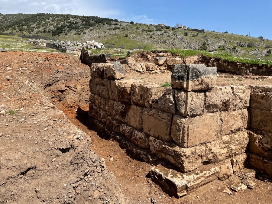 Σε εξέλιξη η αποκατάσταση της ακρόπολης της Αρχαίας Πέλιννας