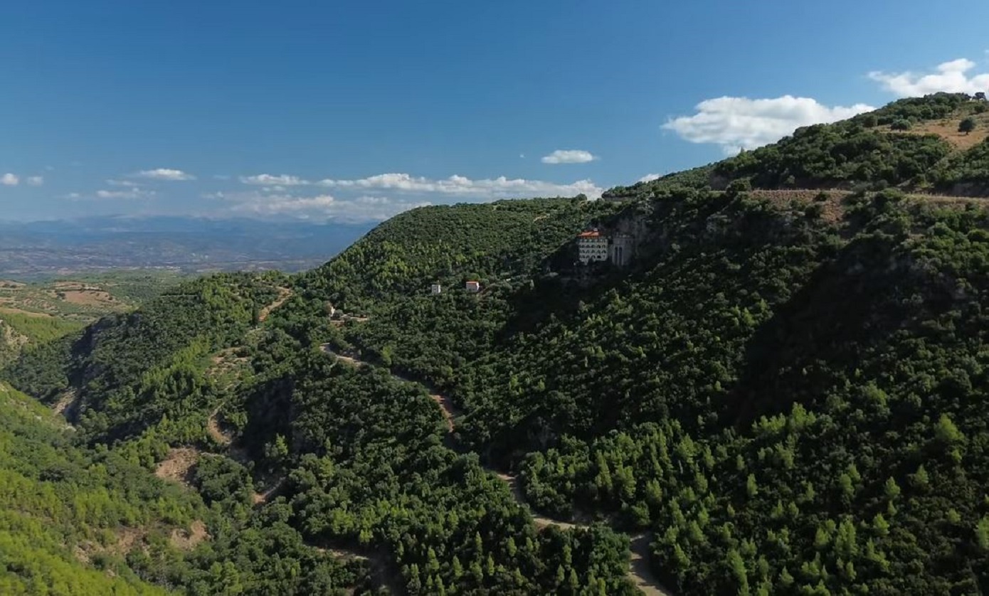 Το μέρος που γεννήθηκε η θεά Αθηνά στην Πελοπόννησο, είναι μαγικό