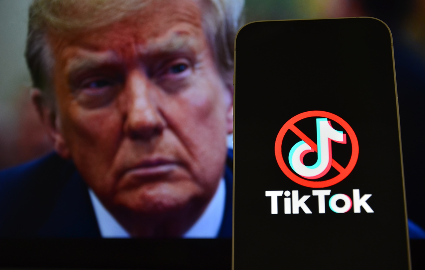 Το μέλλον του TikTok στις ΗΠΑ παραμένει αβέβαιο &#8211; Ο Τραμπ ανοικτός στην ιδέα εξαγοράς του από τον Μασκ