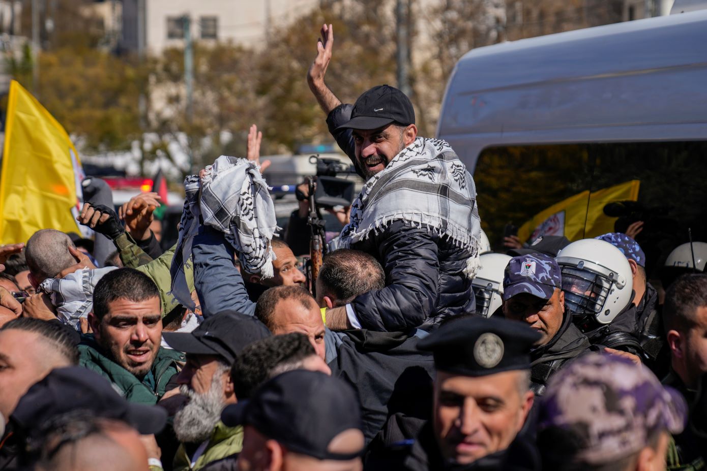 Επέστρεψαν στη Δυτική Όχθη τέσσερις Παλαιστίνιοι που κρατούνταν από το Ισραήλ