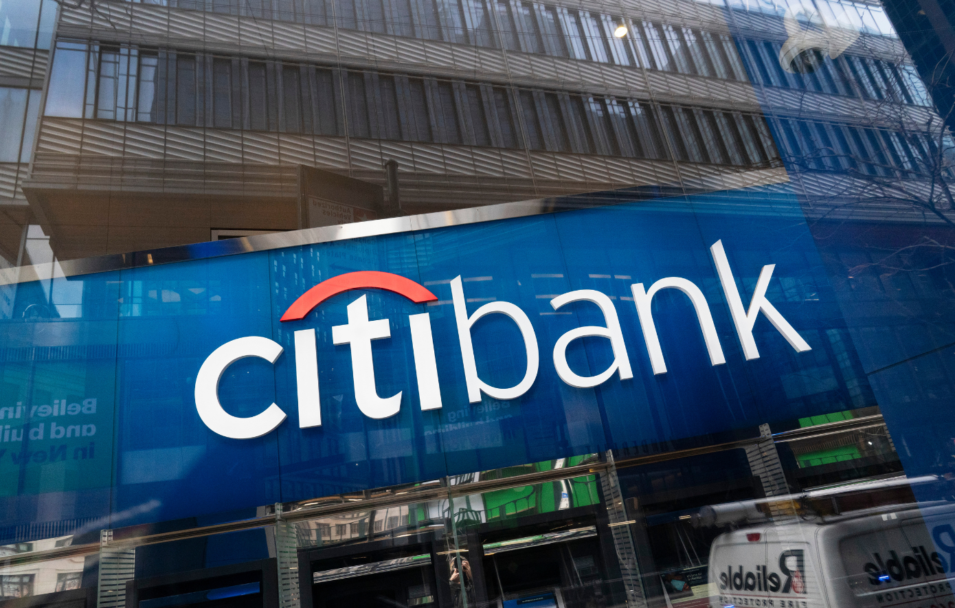 Η Citigroup πίστωσε 81 τρισεκατομμύρια σε λογαριασμό από λάθος &#8211; Πέρασε απαρατήρητο σε δύο ελέγχους