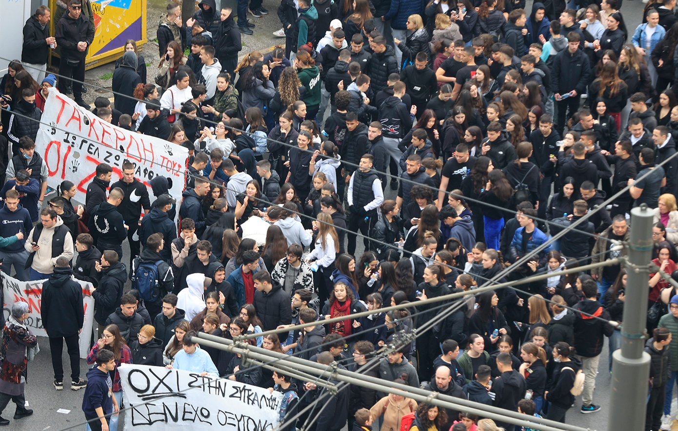 Εκπαιδευτικό συλλαλητήριο για τα Τέμπη την Παρασκευή 7 Μαρτίου στα Προπύλαια – Συμμετέχει η ΟΛΜΕ