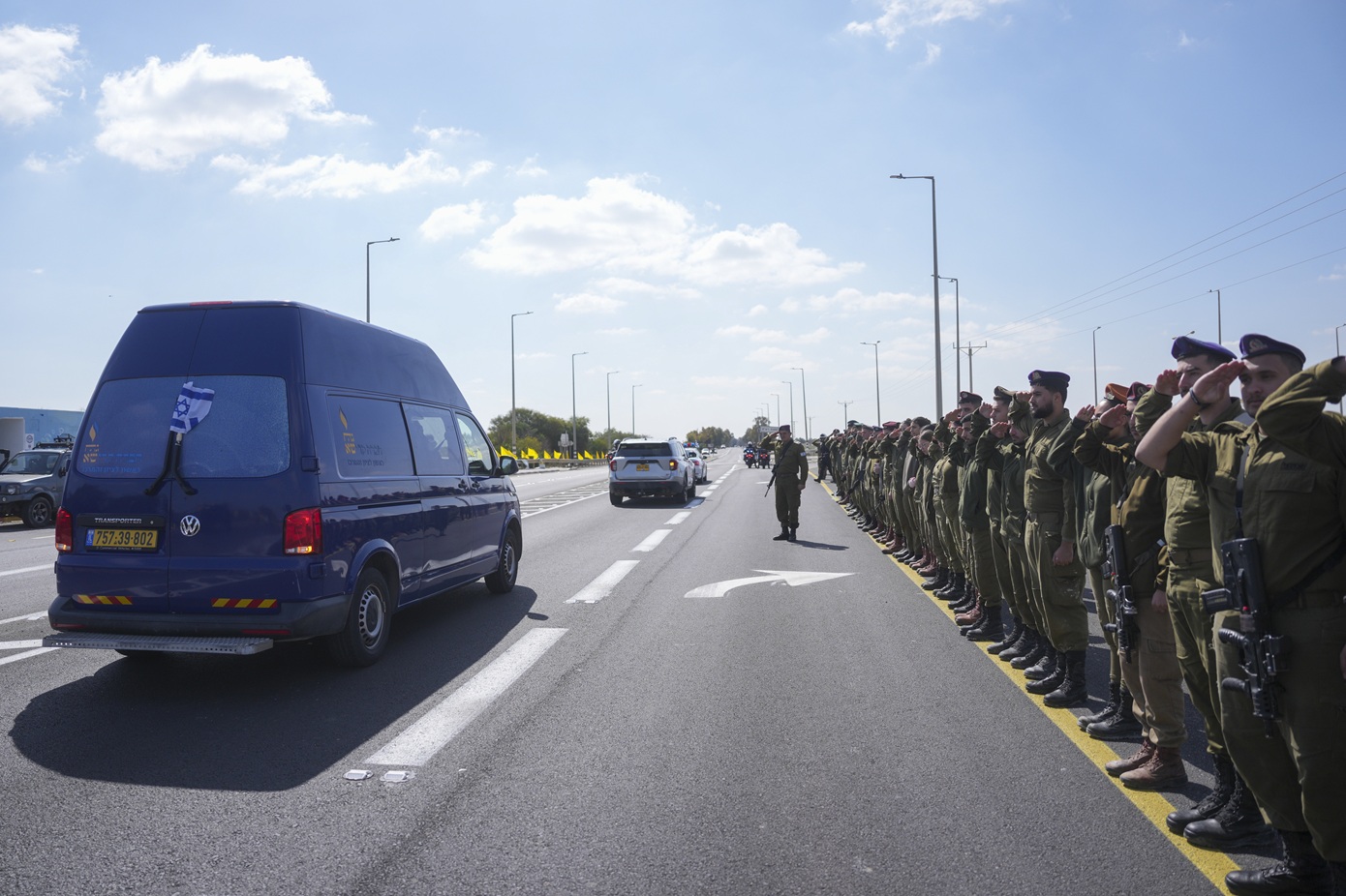 Η Χαμάς παρέδωσε τις σορούς των τεσσάρων Ισραηλινών ομήρων στον Ερυθρό Σταυρό