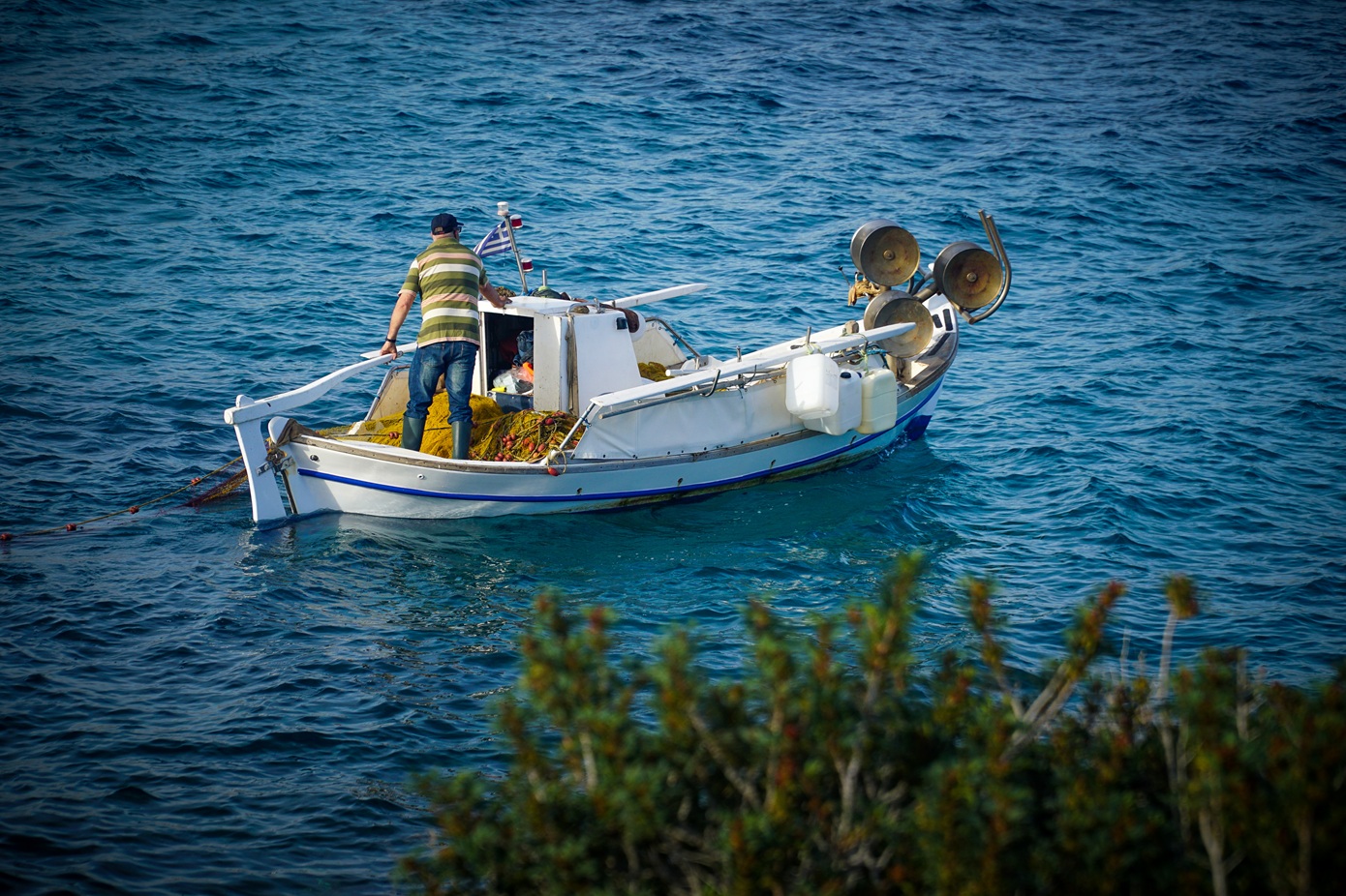 Ελεύθεροι αφέθηκαν οι δύο νεαροί που κατηγορούνται ότι ξυλοκόπησαν αιγύπτιο ψαρά