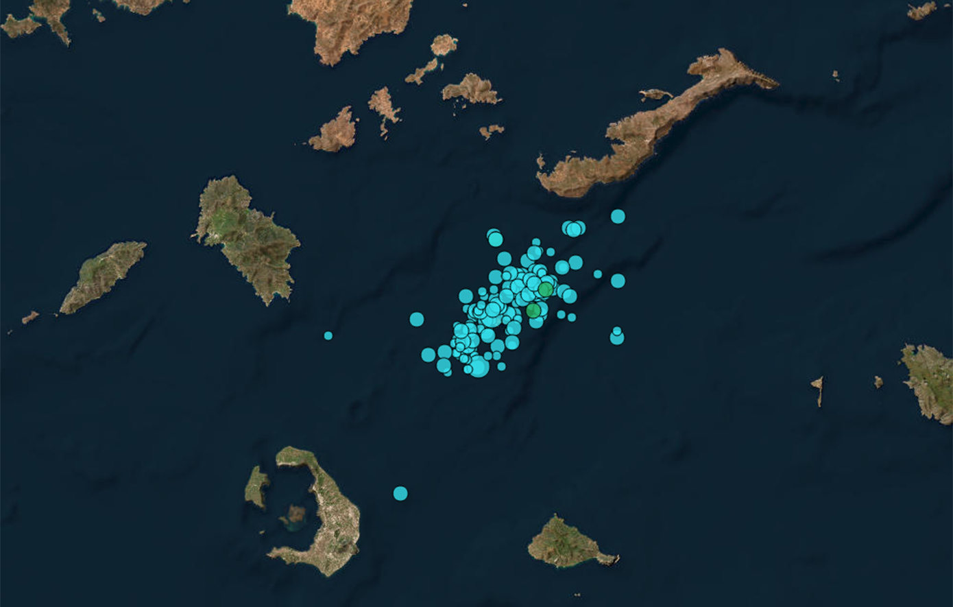 Συνεχίζεται το θρίλερ με τους σεισμούς στη Σαντορίνη &#8211; Πάνω από 16.500 δονήσεις