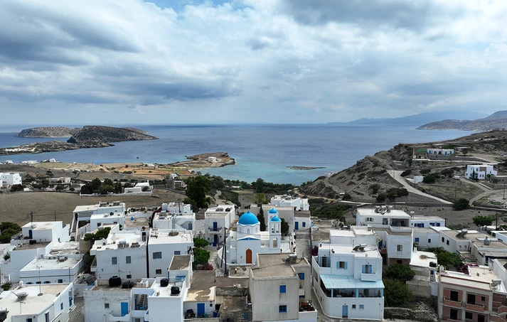 Συνελήφθη γνωστός εφοπλιστής για παράνομη διακίνηση αρχαιοτήτων στη Σχοινούσα