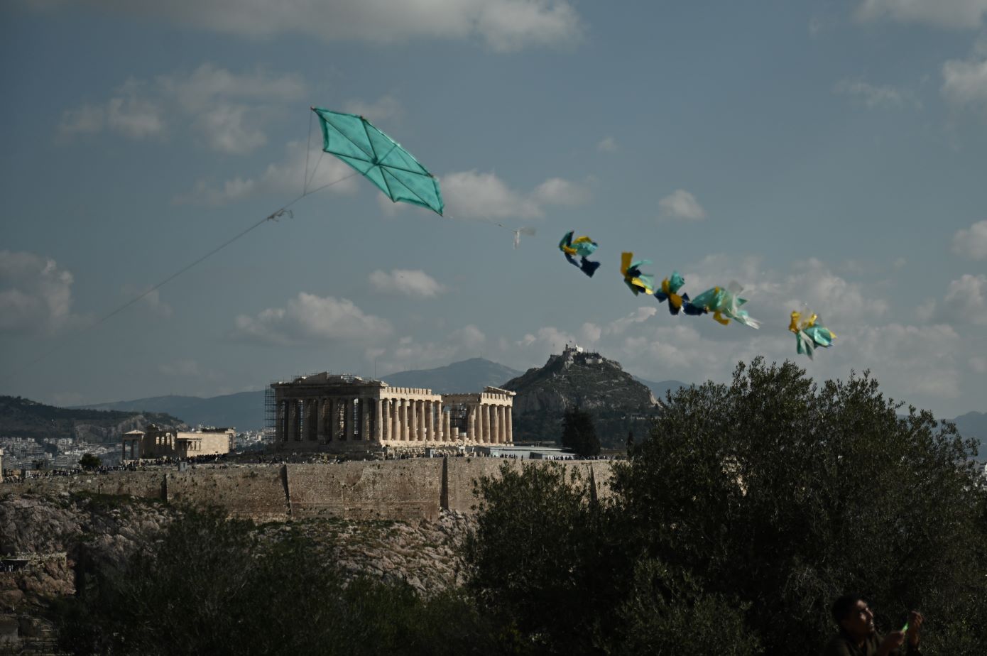 Η Αττική γιορτάζει την Καθαρά Δευτέρα: Σαρακοστιανά, μουσική και χαρταετοί σε κάθε γωνιά του Λεκανοπεδίου &#8211; Όλες οι εκδηλώσεις