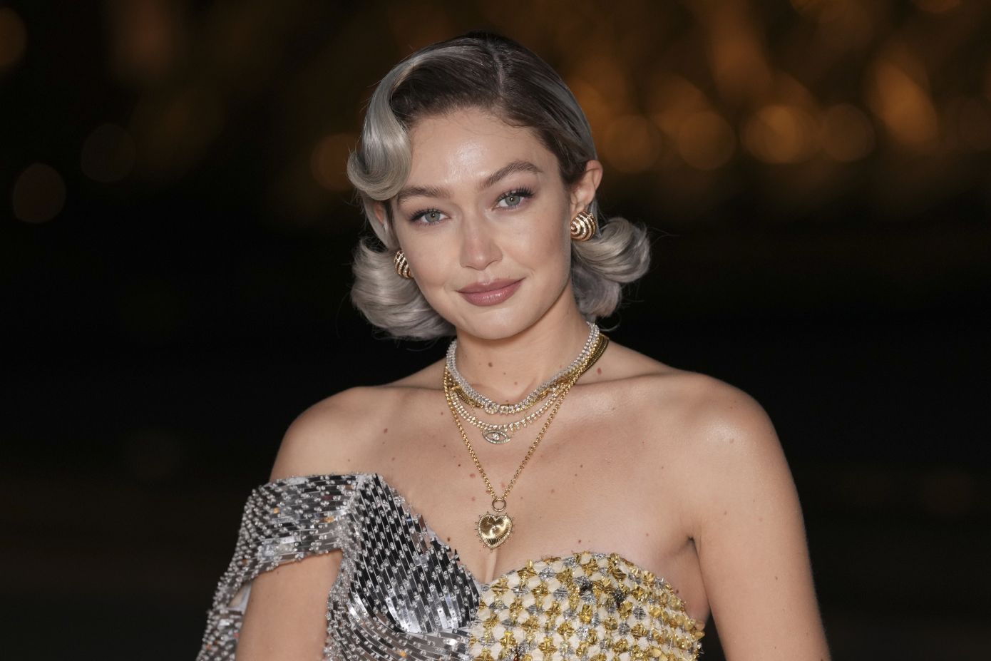 «Silver Tequila»: Ο Δημήτρης Γιαννέτος χάρισε στη Gigi Hadid μια φανταστική απόχρωση του ξανθού