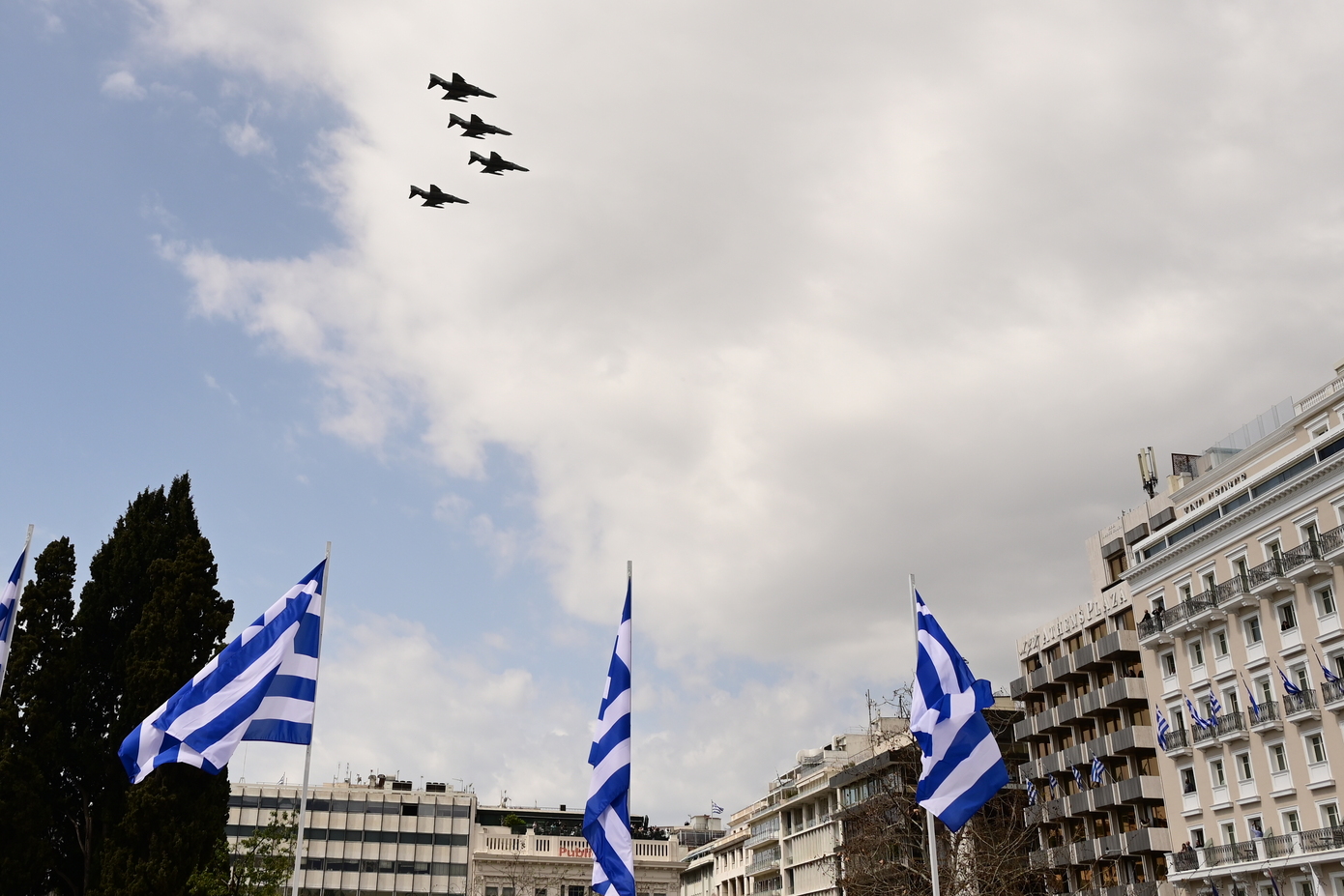 Τα πάνω κάτω στον καιρό &#8211; Πότε και πού θα σημειωθούν βροχές και τι θα συμβεί την 25η Μαρτίου