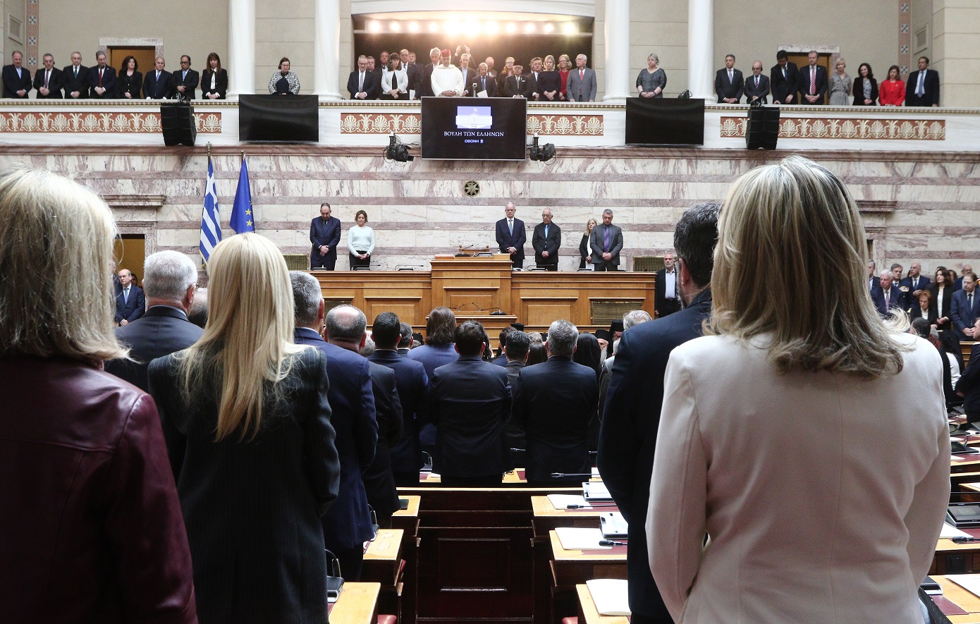 Το παρασκήνιο της ορκωμοσίας του νέου Προέδρου της Δημοκρατίας Κώστα Τασούλα: Παρουσίες, χειροκροτήματα και απουσίες