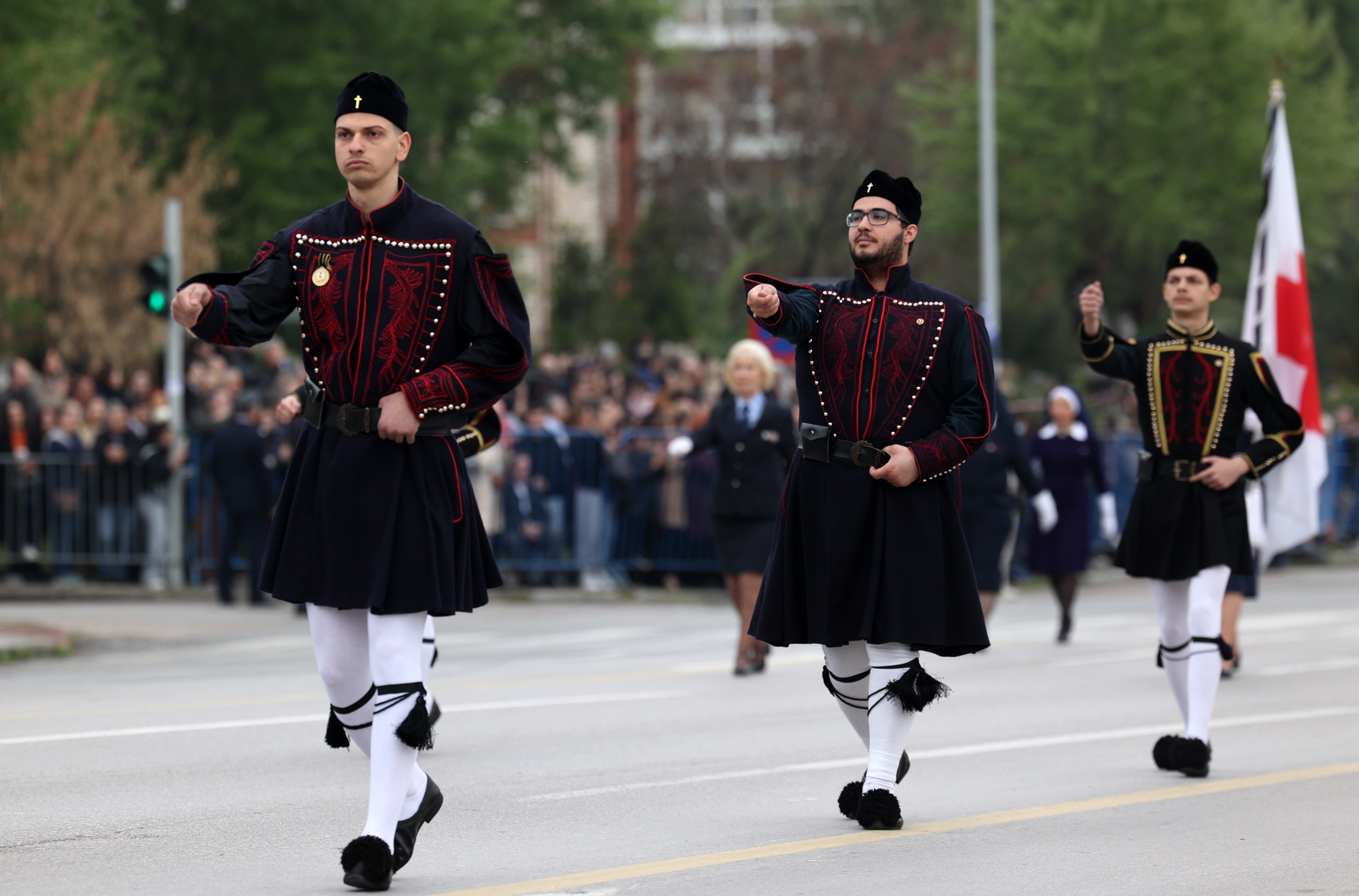 Θεσσαλονίκη: Με παρέλαση και μηνύματα εθνικής ενότητας ο εορτασμός της 25ης Μαρτίου