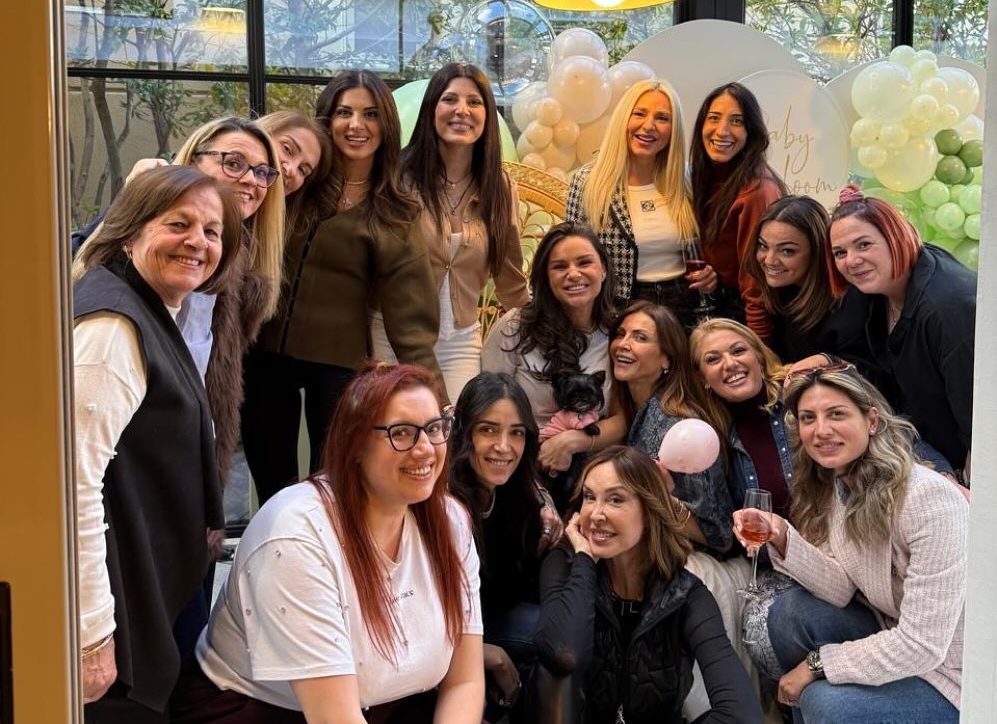 Λίγο πριν γίνει μαμά: Το baby shower της Ελένης Τσολάκη