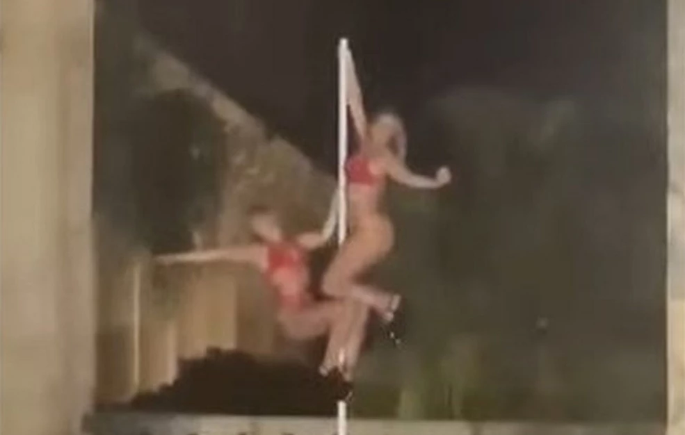 «Ήταν αθλητική φωτογράφιση, δεν απαιτείται άδεια» – Τι λέει ο δικηγόρος για το pole dancing στα Ανάκτορα στην Κέρκυρα
