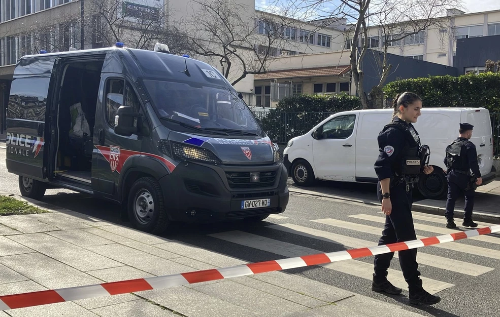 Συνελήφθη στη Γαλλία 18χρονος μισογύνης – Σχεδίαζε επίθεση σε γυναίκες