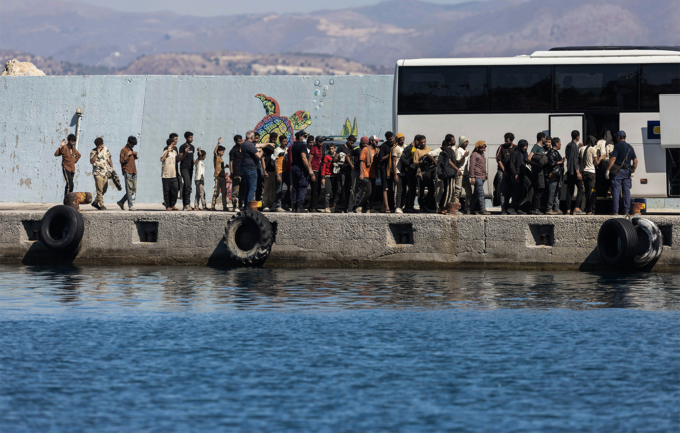 Διασώθηκαν 230 μετανάστες νότια της Γαύδου Διασώθηκαν 230 μετανάστες νότια της Γαύδου