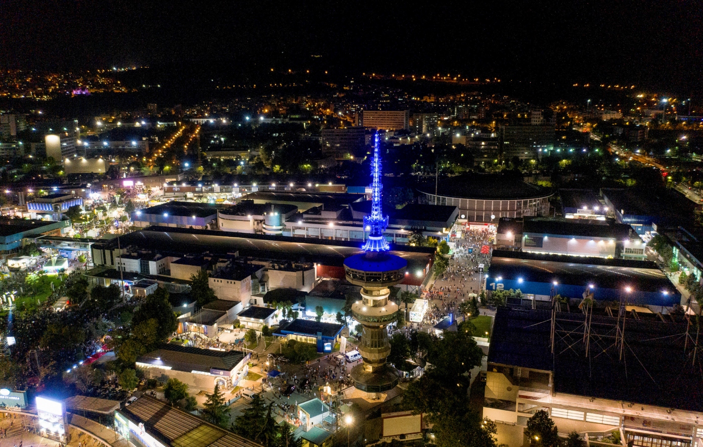 Θεσσαλονίκη: Με ανανεωμένη όψη στην 89η ΔΕΘ ο Πύργος του ΟΤΕ – Κατεβαίνουν οι σκαλωσιές