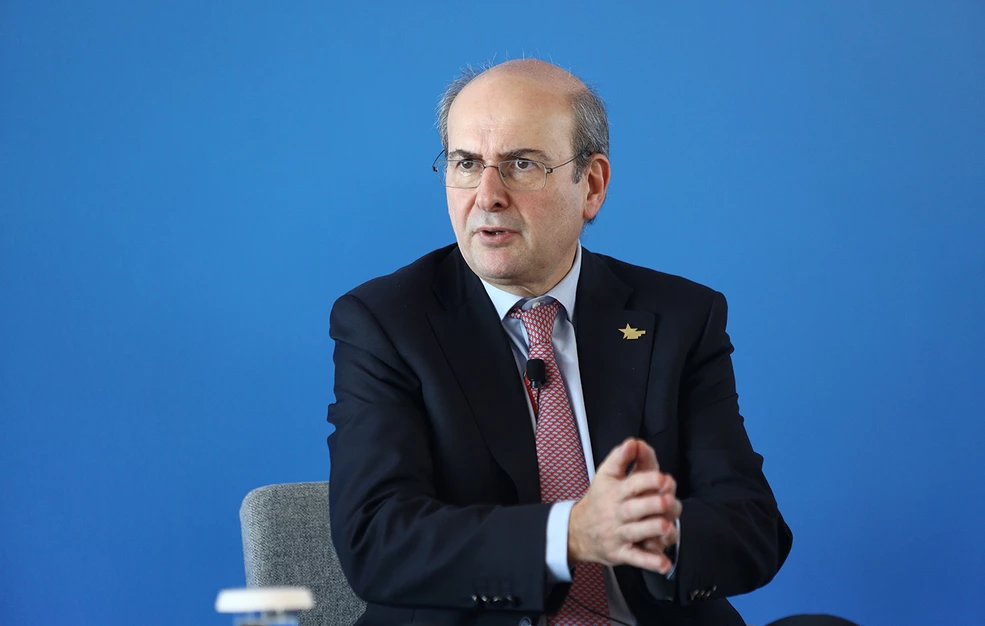 Χατζηδάκης: Να συζητήσουμε για το νερό χωρίς fake news – Είναι και θα παραμείνει δημόσιο αγαθό