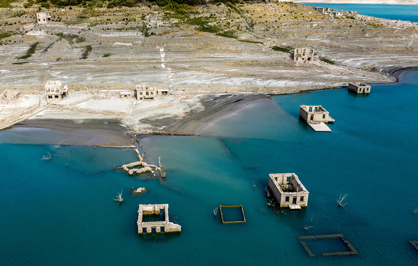 Τα 7 μέτρα για την αντιμετώπιση της λειψυδρίας – Πώς το έργο «Εύρυτος» διασφαλίζει την υδροδότηση της Αττικής για τα επόμενα 30 χρόνια